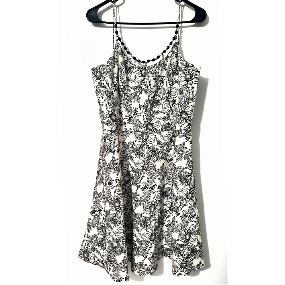 NWOT Ann Taylor LOFT Womens Black Floral Dress Fit Flare Spaghetti Strap…